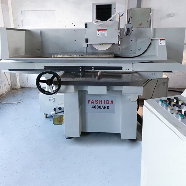 不同材质工件的平面磨床使用差异:不锈钢 / 铸铁操作要点 不同材质工件的平面磨床使用差异:不锈钢 / 铸铁操作要点